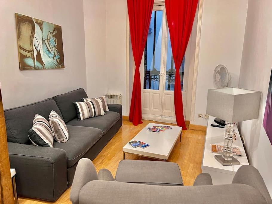 Alojamiento Entero Centro: Piso . Chueca Apartment Madrid Ngoại thất bức ảnh